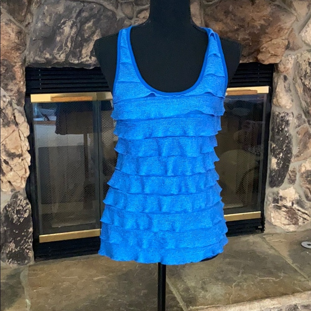 Wet Seal Easy Flow tiered sleeveless top